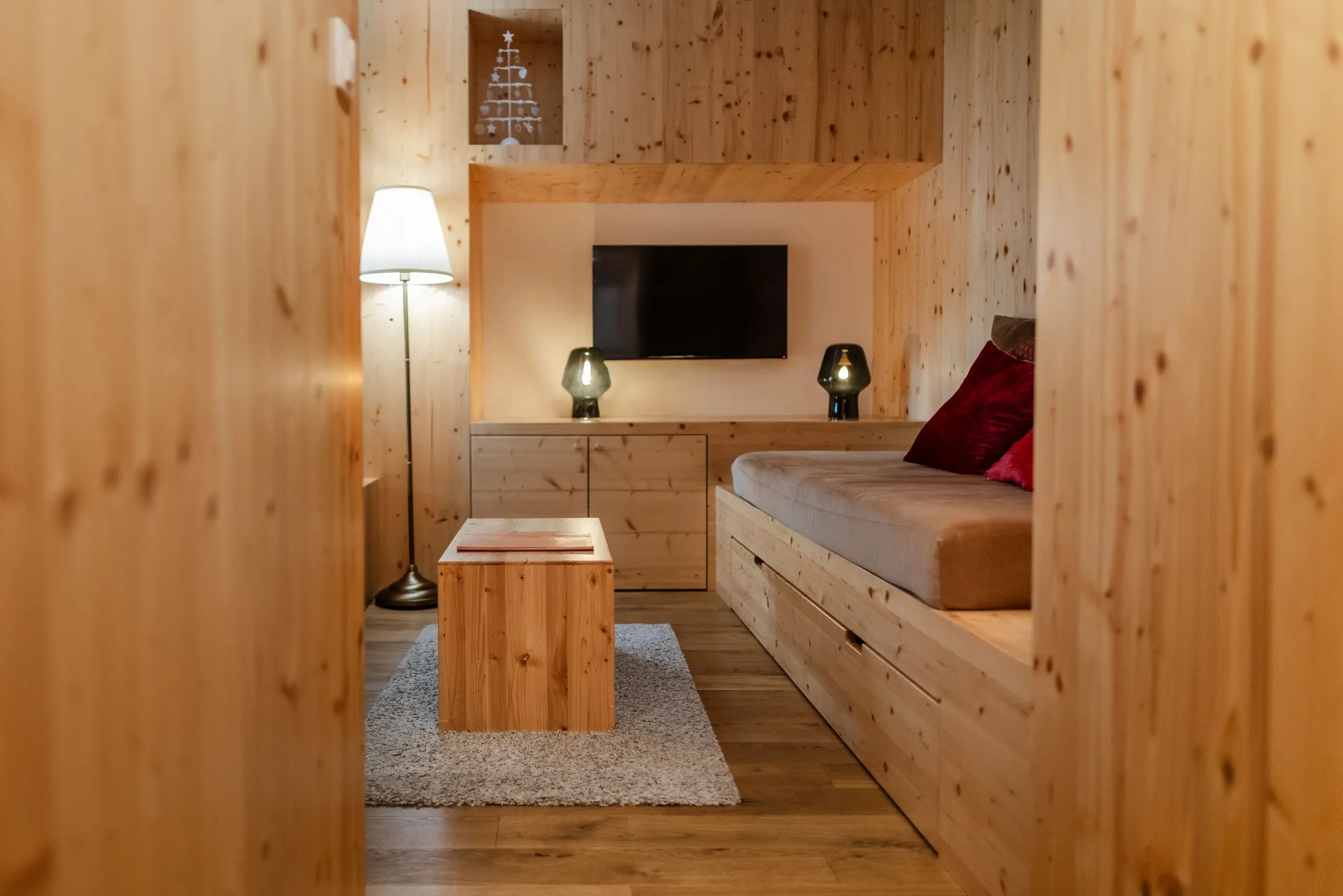 Cozy wooden living room interior design